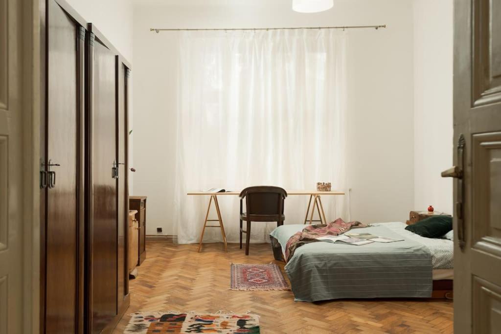 Apartament Artisan & Old-timey 2 Bedrooms *